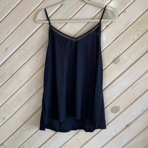 Lululemon black tank